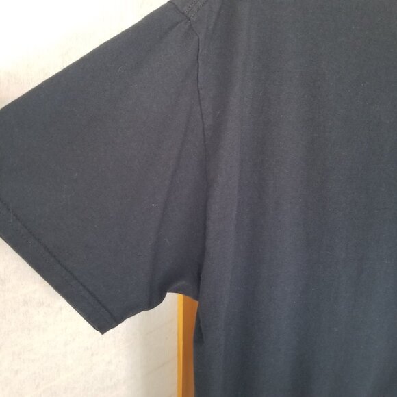 Motley Crue Band Tee Black Short Sleeves Dr. Feelgood 2019 Adult Large - Picture 7 of 7